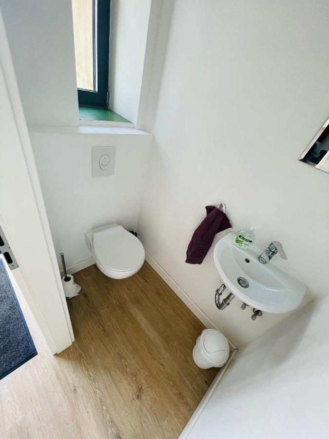 Zentrale Ruhige Ferienwohnung In Berlin Luaran gambar