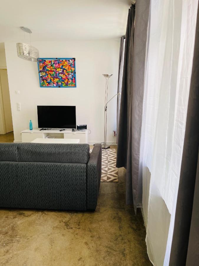 Zentrale Ruhige Ferienwohnung In Berlin Luaran gambar