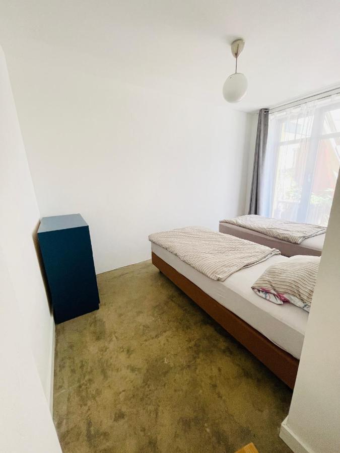 Zentrale Ruhige Ferienwohnung In Berlin Luaran gambar